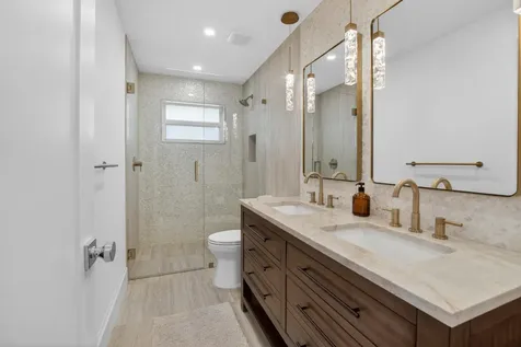 135 SE 28th Court Boynton Beach FL 33435