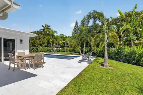 135 SE 28th Court Boynton Beach FL 33435