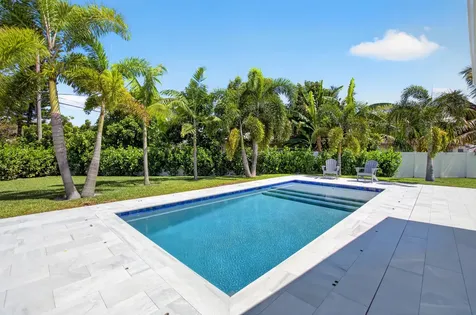 135 SE 28th Court Boynton Beach FL 33435