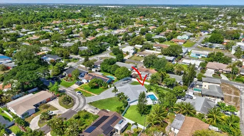 135 SE 28th Court Boynton Beach FL 33435