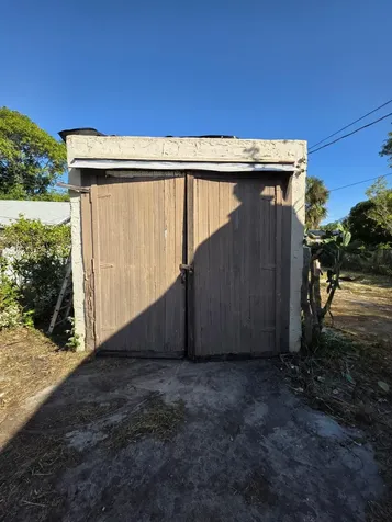 806 S B Street Lake Worth Beach FL 33460