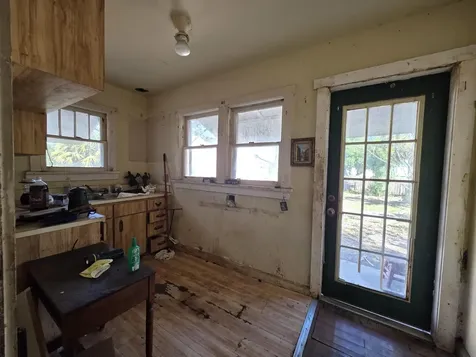 806 S B Street Lake Worth Beach FL 33460