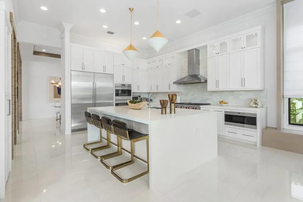 9276 Biaggio Road Boca Raton FL 33496