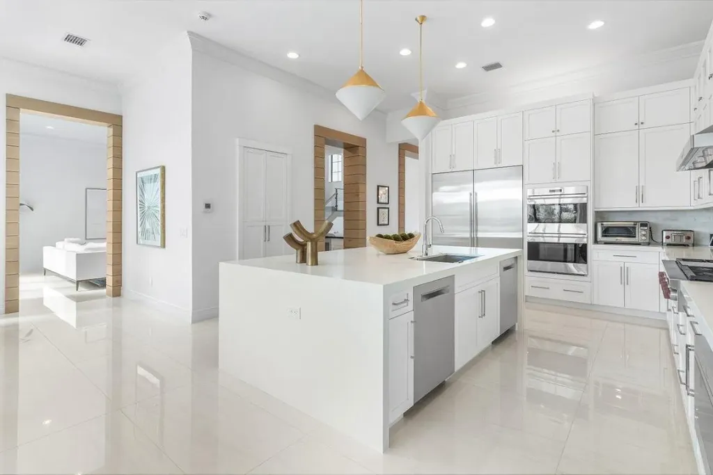 9276 Biaggio Road Boca Raton FL 33496