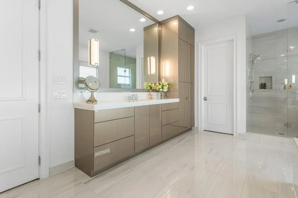 9276 Biaggio Road Boca Raton FL 33496