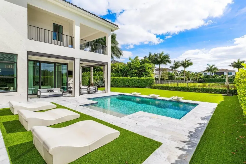 9276 Biaggio Road Boca Raton FL 33496