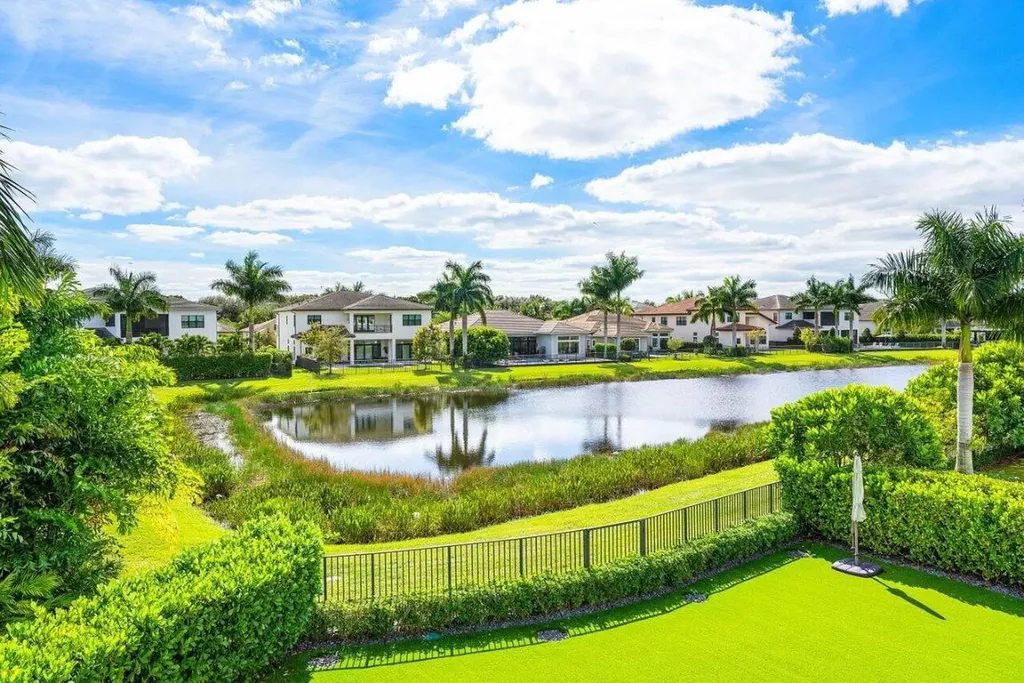 9276 Biaggio Road Boca Raton FL 33496