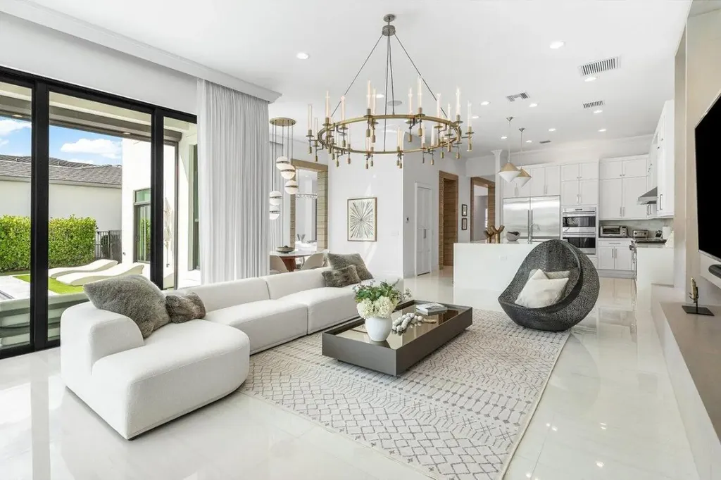 9276 Biaggio Road Boca Raton FL 33496