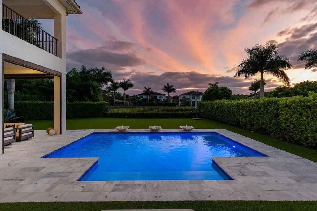 9276 Biaggio Road Boca Raton FL 33496