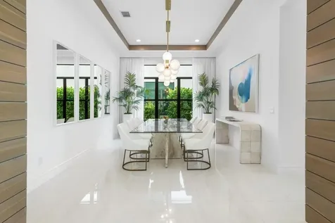 9276 Biaggio Road Boca Raton FL 33496