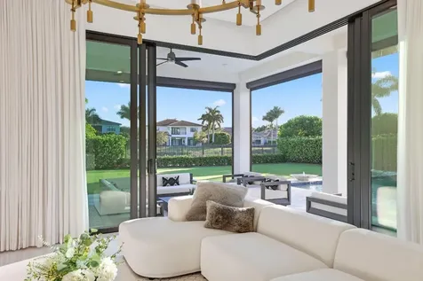9276 Biaggio Road Boca Raton FL 33496