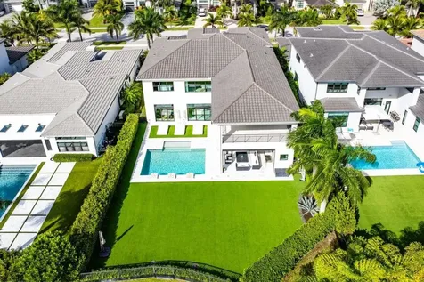 9276 Biaggio Road Boca Raton FL 33496