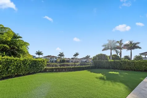 9276 Biaggio Road Boca Raton FL 33496