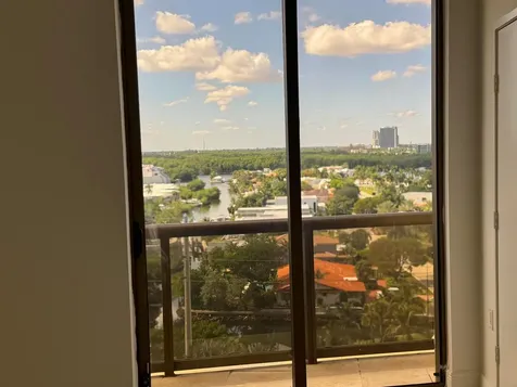 16275 Collins Avenue Sunny Isles Beach FL 33160