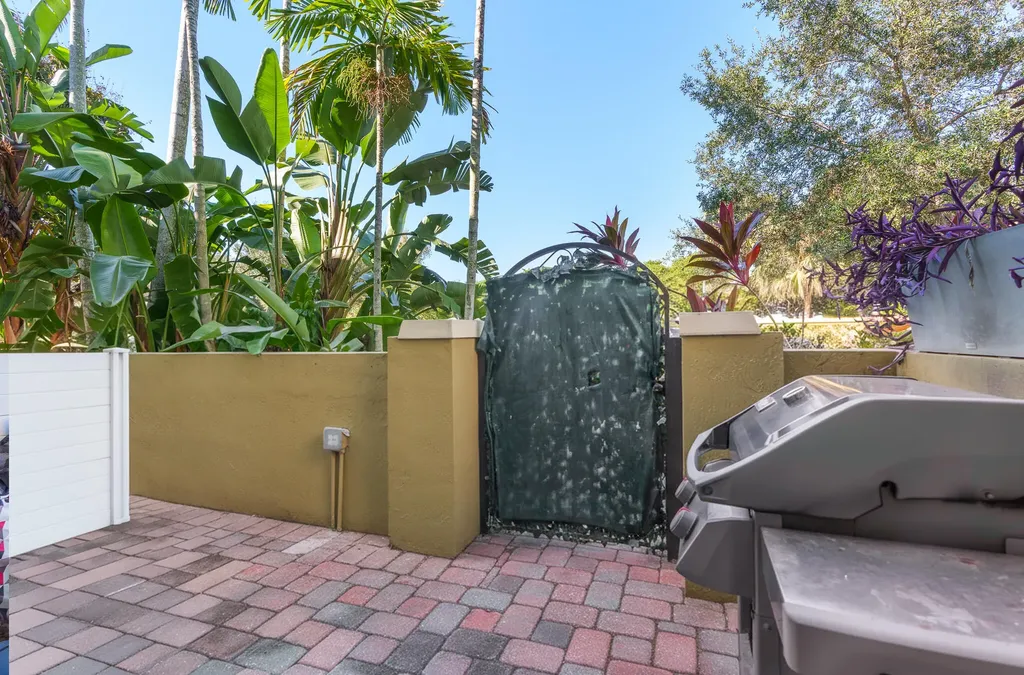 155 Monterey Bay Drive Boynton Beach FL 33426