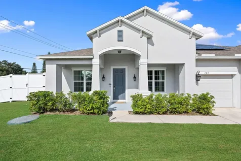 105 NE Sagamore Terrace Port St Lucie FL 34983