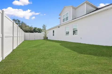 105 NE Sagamore Terrace Port St Lucie FL 34983