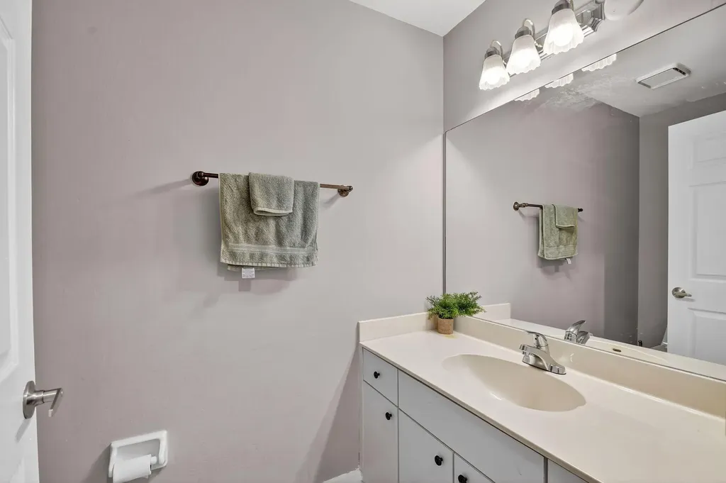 1984 White Coral Way Wellington FL 33414