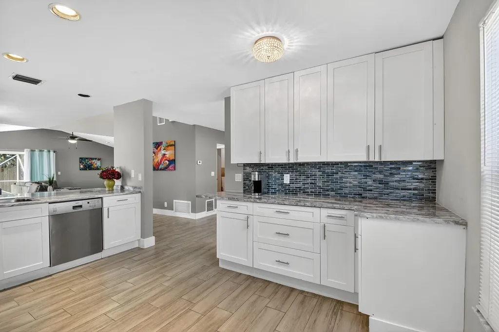 1984 White Coral Way Wellington FL 33414
