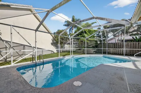 1984 White Coral Way Wellington FL 33414