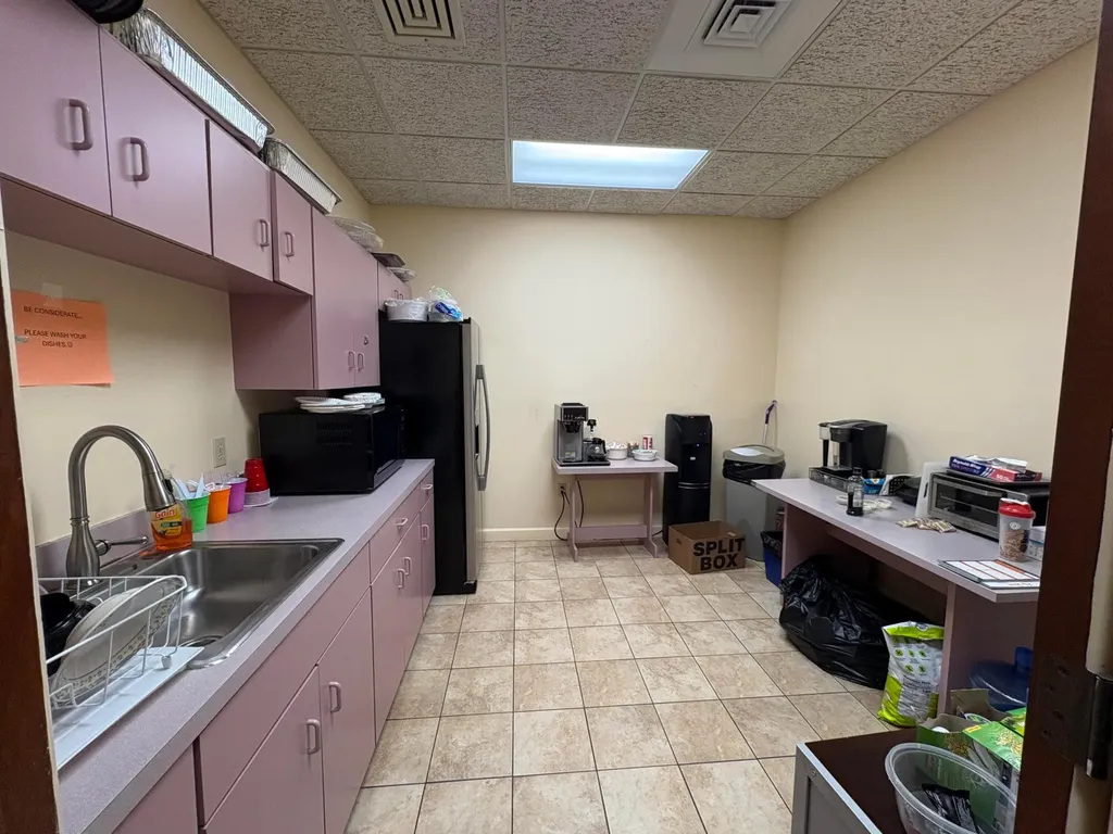 2222 Colonial Road Fort Pierce FL 34950