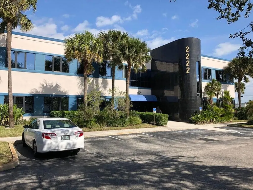 2222 Colonial Road Fort Pierce FL 34950