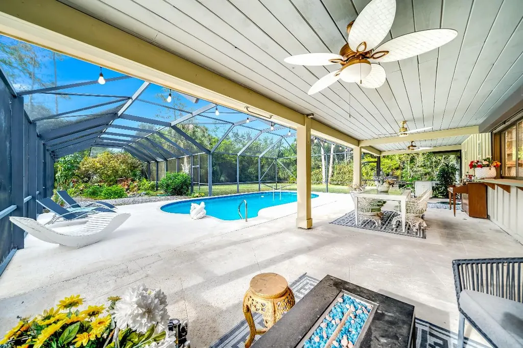 583 Rambling Drive Circle Wellington FL 33414