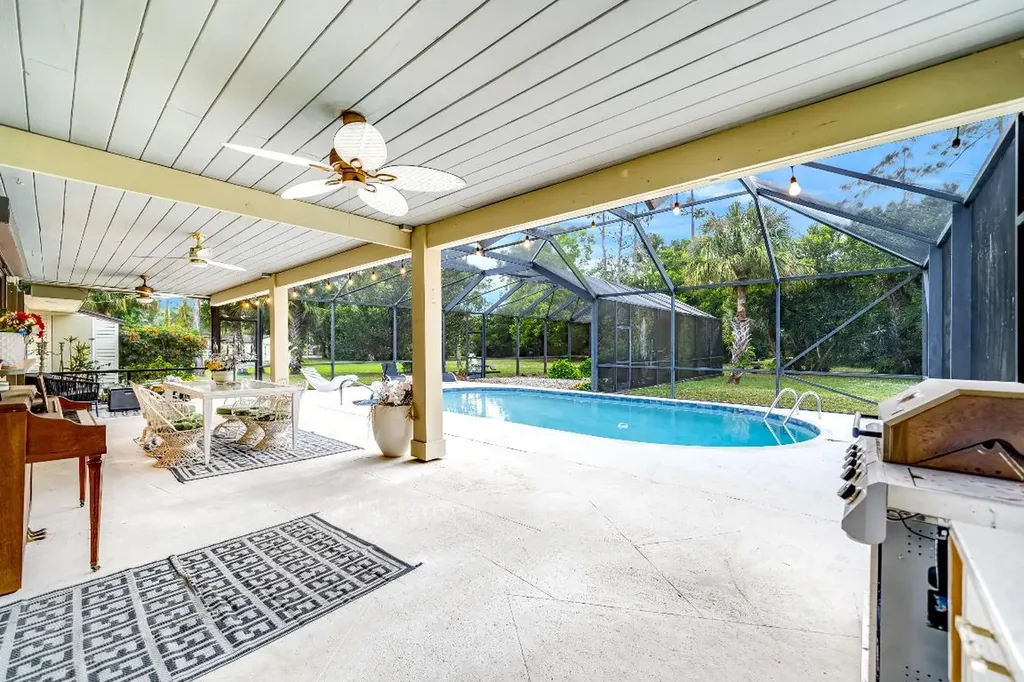 583 Rambling Drive Circle Wellington FL 33414