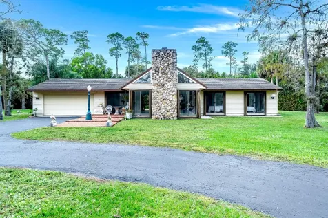 583 Rambling Drive Circle Wellington FL 33414