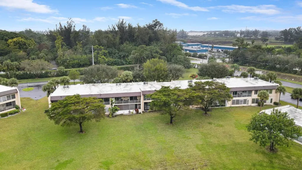 120 Lake Constance Drive West Palm Beach FL 33411