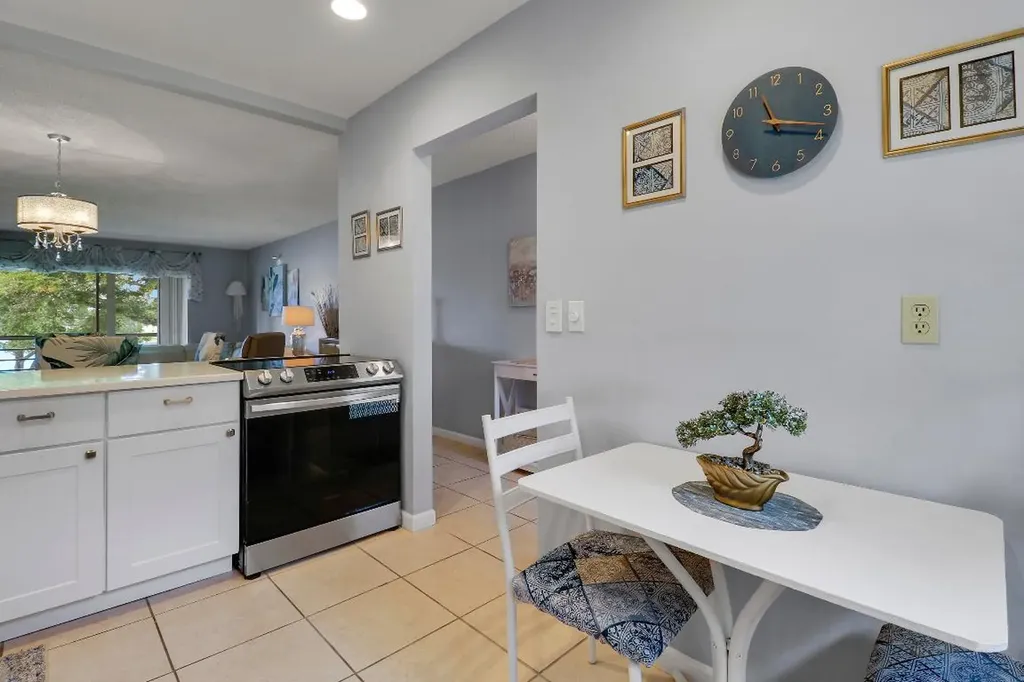 120 Lake Constance Drive West Palm Beach FL 33411