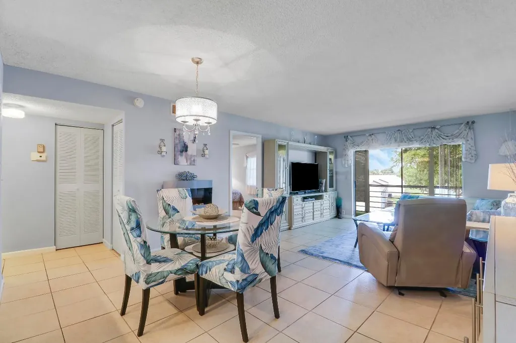 120 Lake Constance Drive West Palm Beach FL 33411