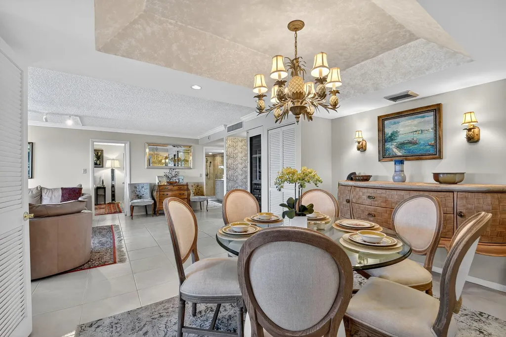 3589 S Ocean Boulevard South Palm Beach FL 33480