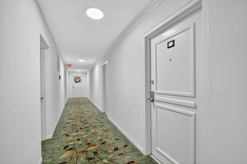 3589 S Ocean Boulevard South Palm Beach FL 33480