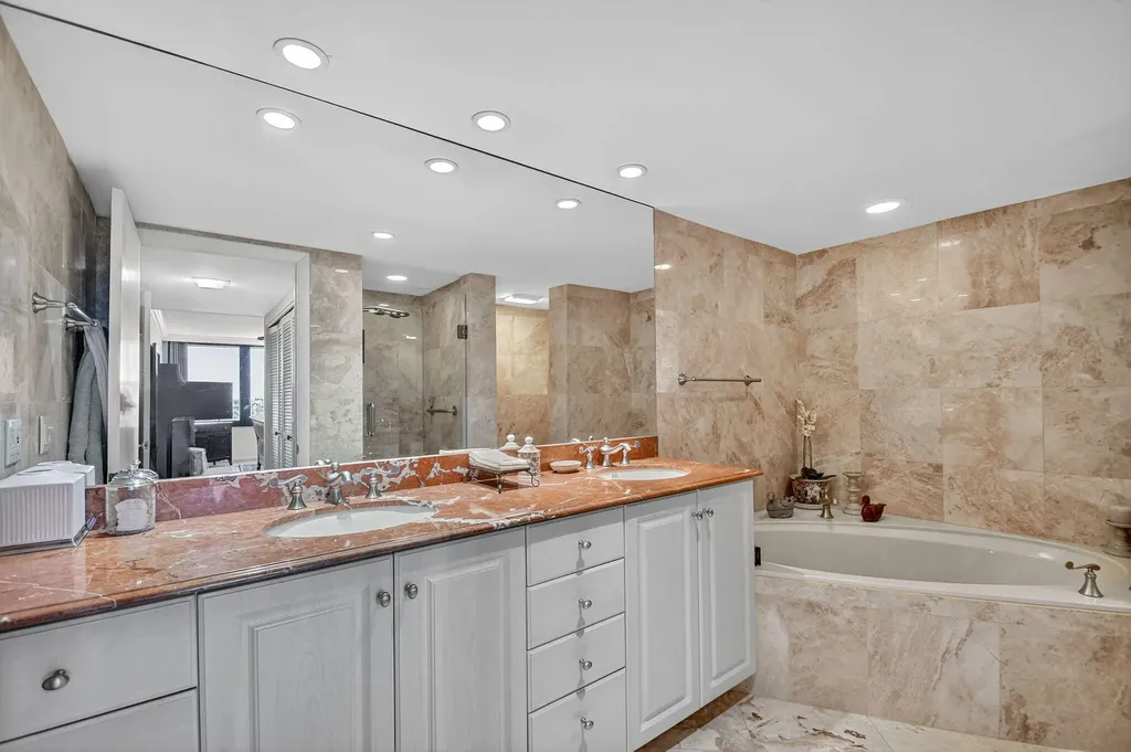 3589 S Ocean Boulevard South Palm Beach FL 33480
