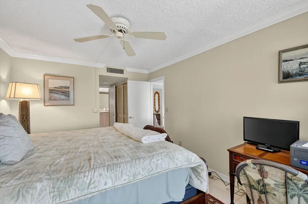 3589 S Ocean Boulevard South Palm Beach FL 33480