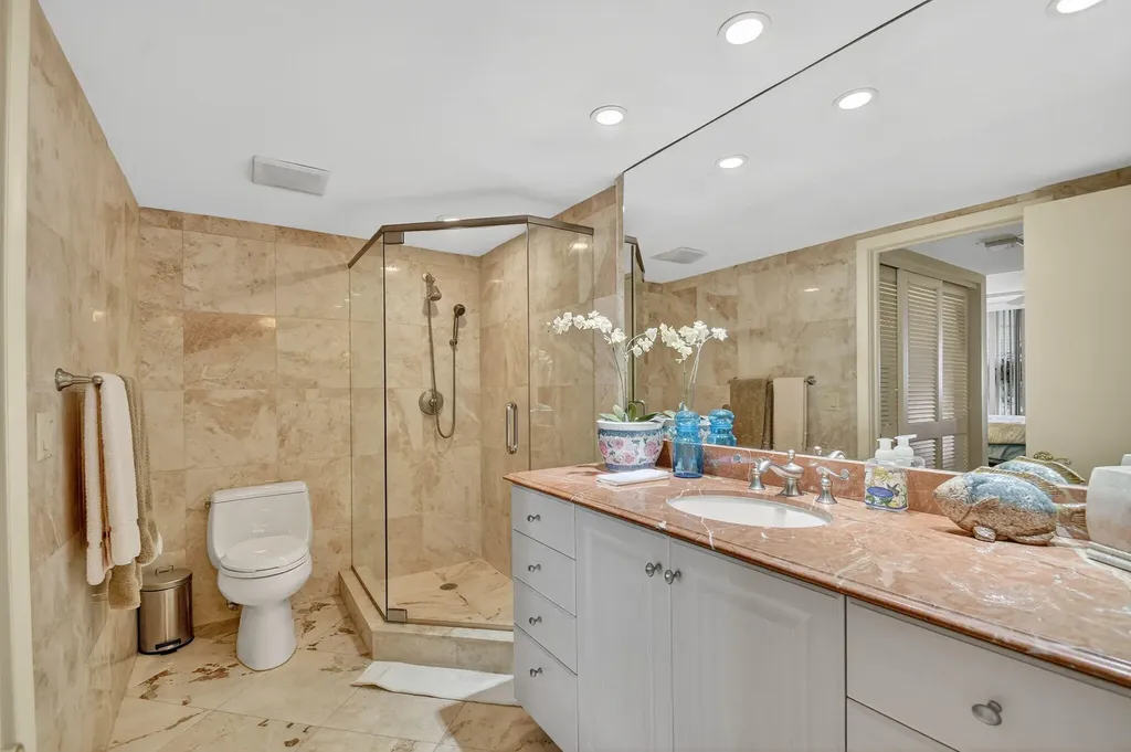 3589 S Ocean Boulevard South Palm Beach FL 33480