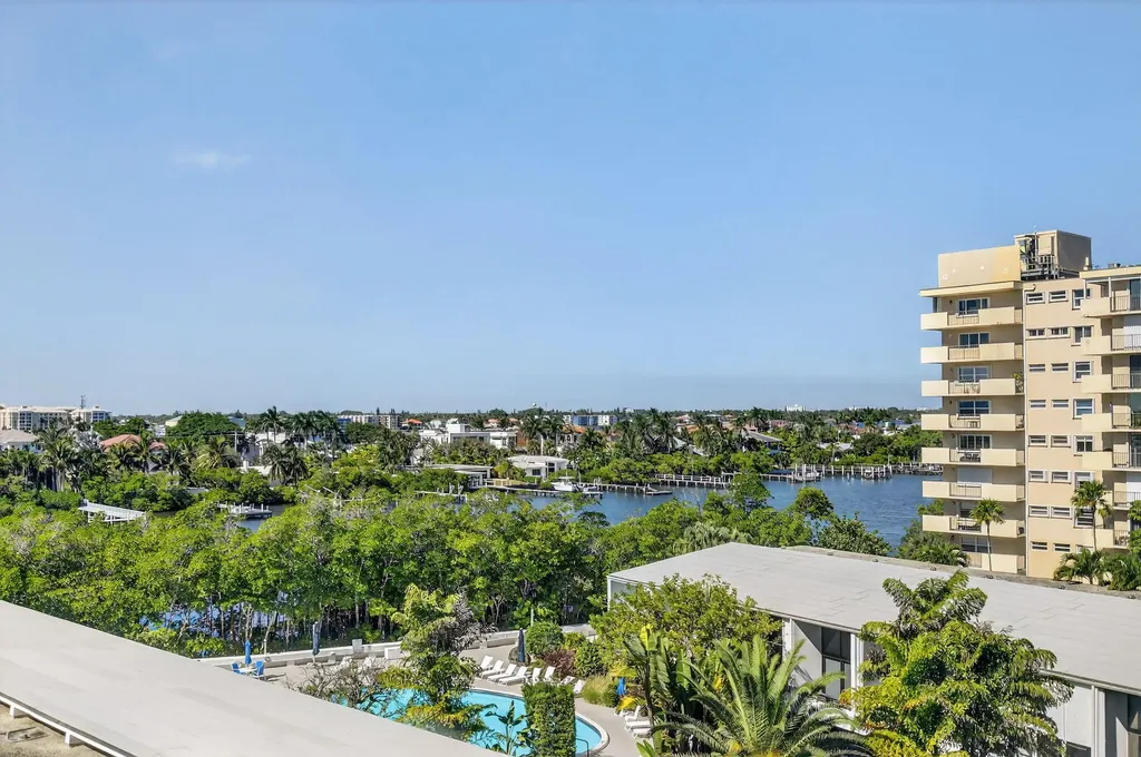 3589 S Ocean Boulevard South Palm Beach FL 33480