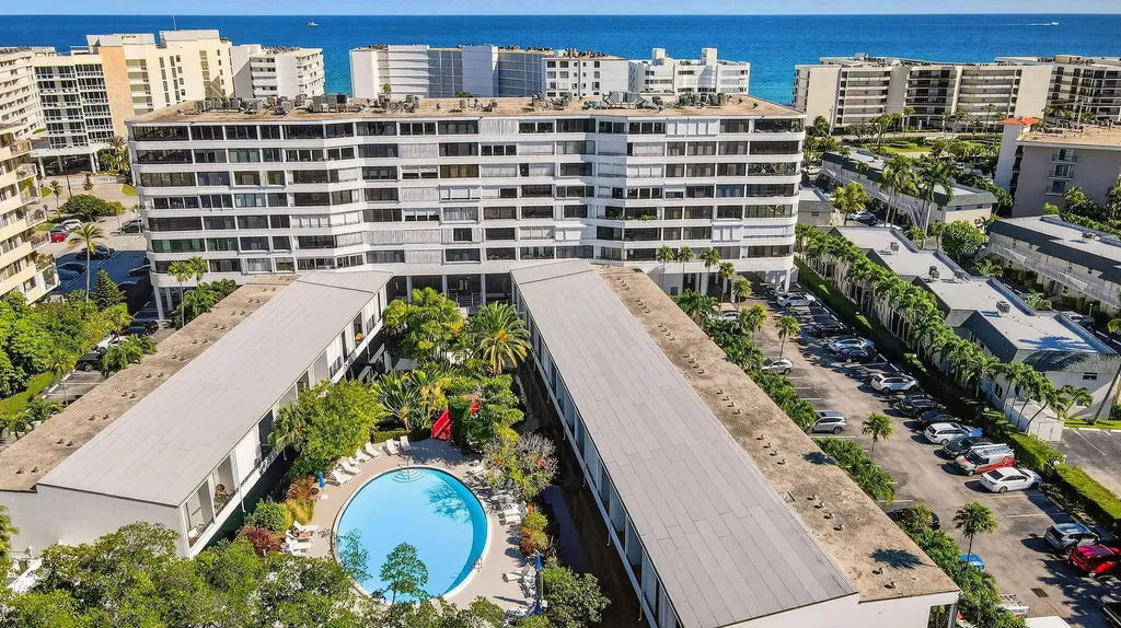 3589 S Ocean Boulevard South Palm Beach FL 33480