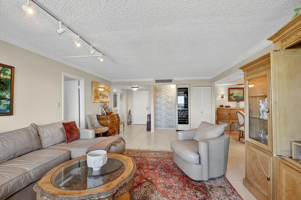 3589 S Ocean Boulevard South Palm Beach FL 33480