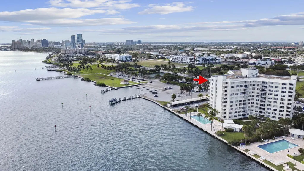 2600 N Flagler Drive West Palm Beach FL 33407
