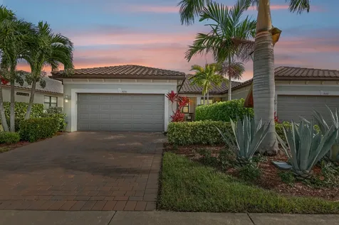 5130 Unity Square Vero Beach FL 32967