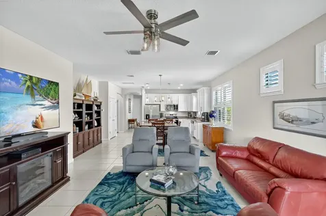 5130 Unity Square Vero Beach FL 32967