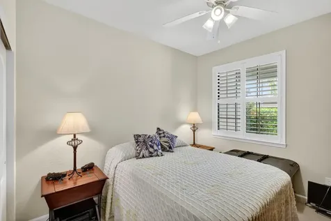 5130 Unity Square Vero Beach FL 32967