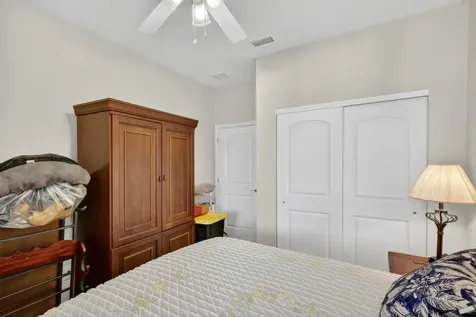 5130 Unity Square Vero Beach FL 32967