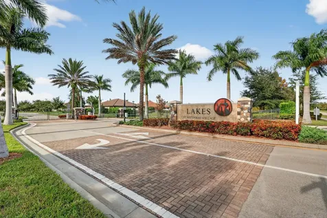 5130 Unity Square Vero Beach FL 32967