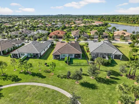 5130 Unity Square Vero Beach FL 32967