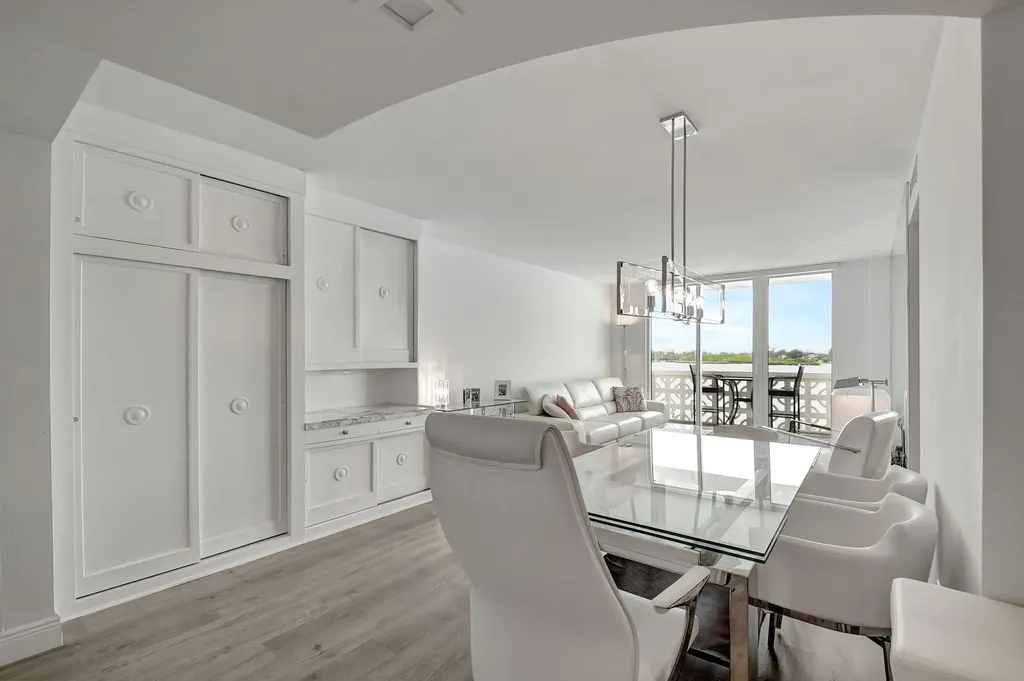 2840 S Ocean Boulevard Palm Beach FL 33480