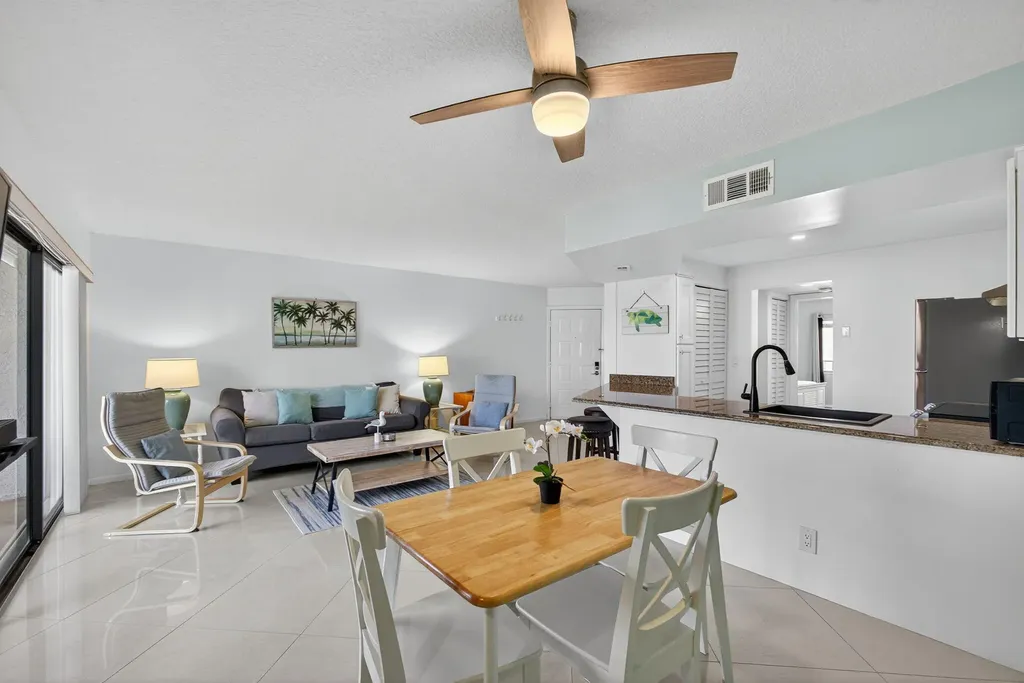 1605 S Us Highway 1 Jupiter FL 33477