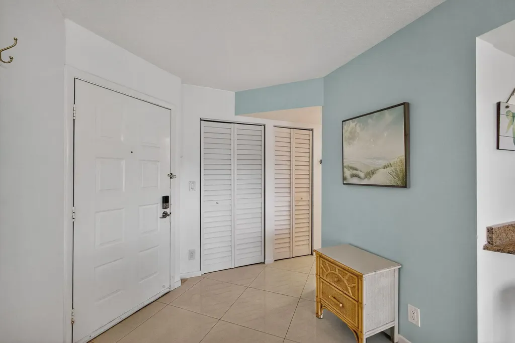 1605 S Us Highway 1 Jupiter FL 33477